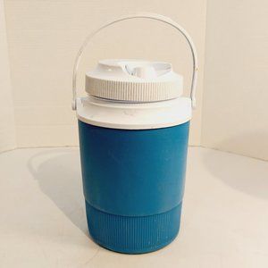 Vtg Rubbermaid 1/2 Gallon Water Jug
